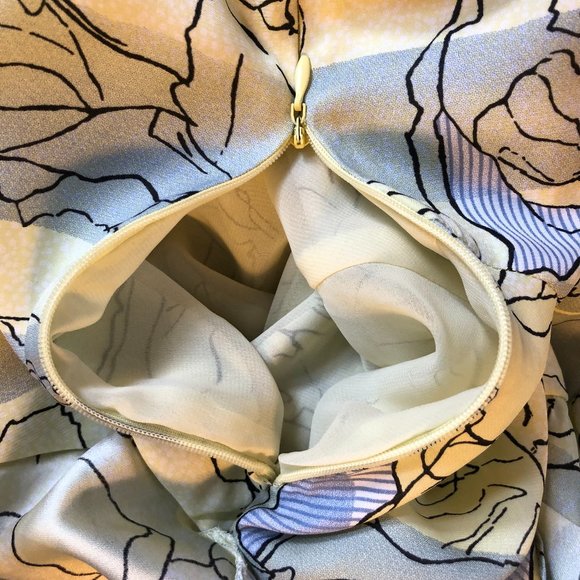 BCBG Generation Dress: Size M - Picture 14 of 15